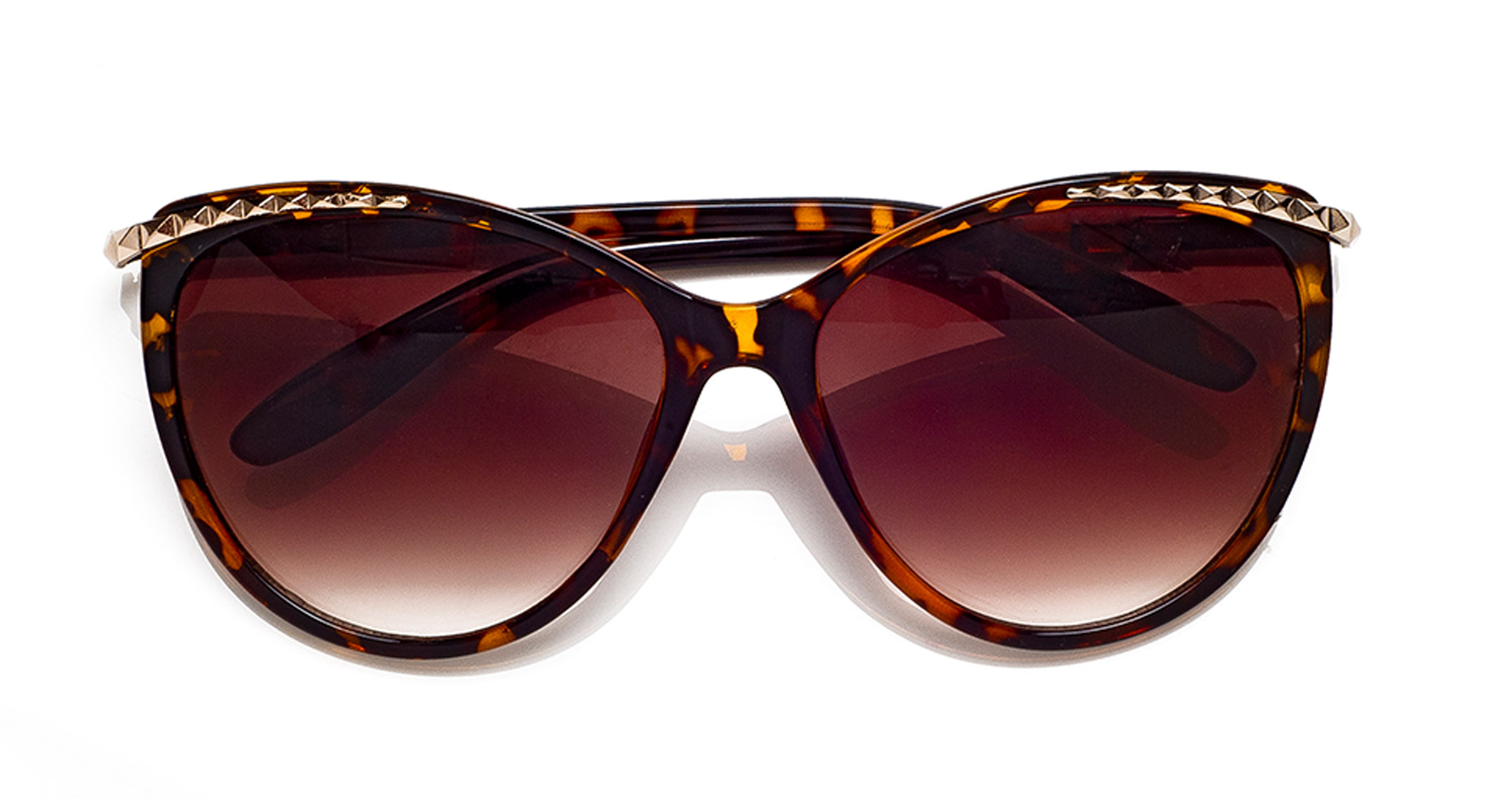 horn-rim-sunglasses
