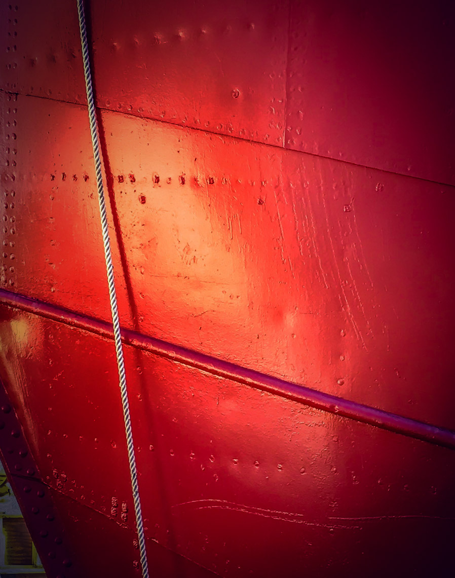 red-stern-seaport-nyc